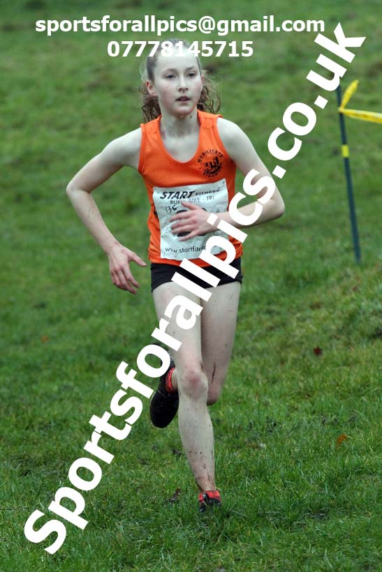 Girls under-13s, NECAA Junior Cross Country Relays, Thornley Farm, Peterlee, Saturday, December 12th. Photo: David T. Hewitson/Sports for All Pics